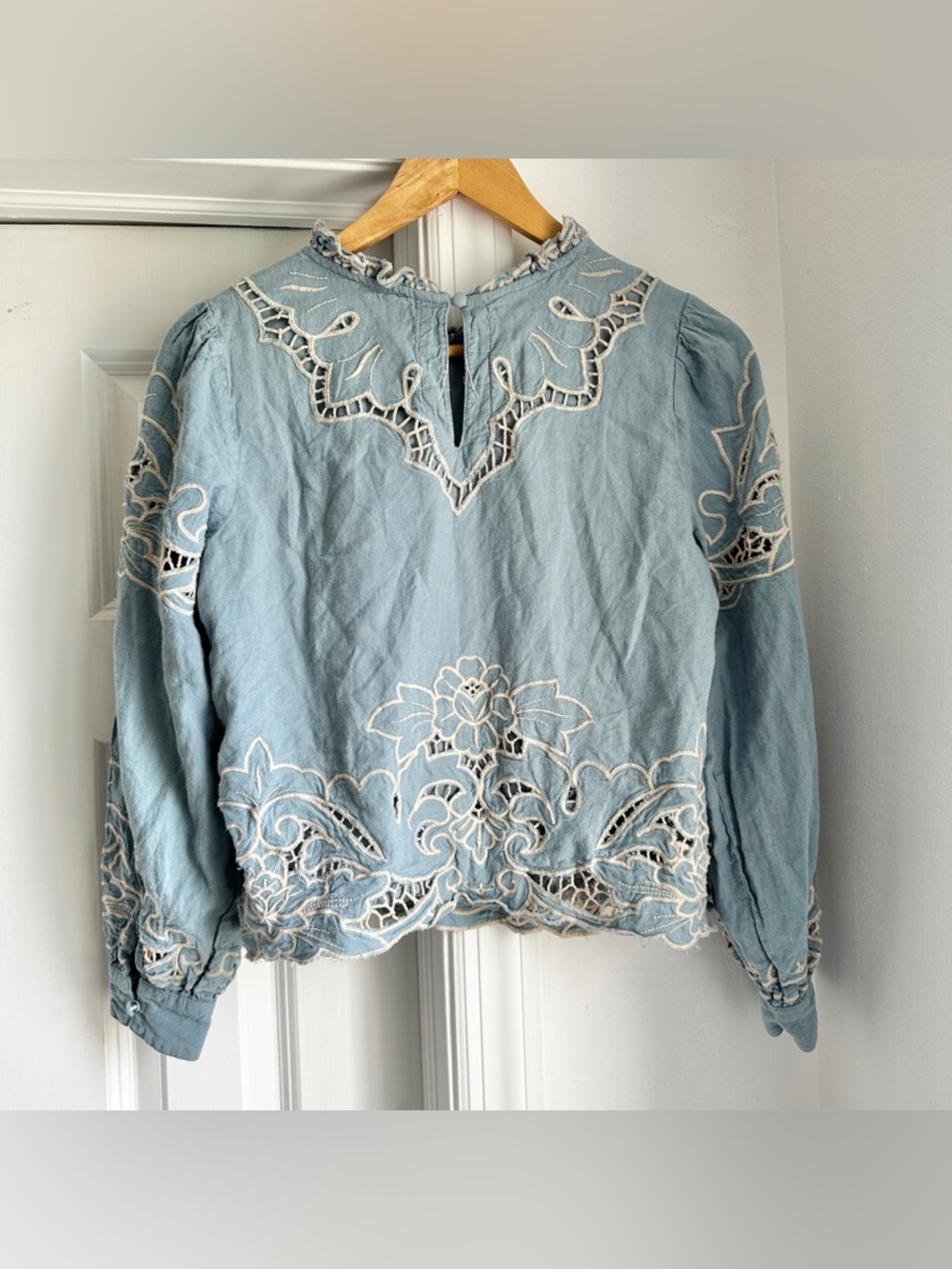 Anthropologie Lainie Light Blue Eyelet Embroidered Long Sleeve Blouse - Picture 4 of 6